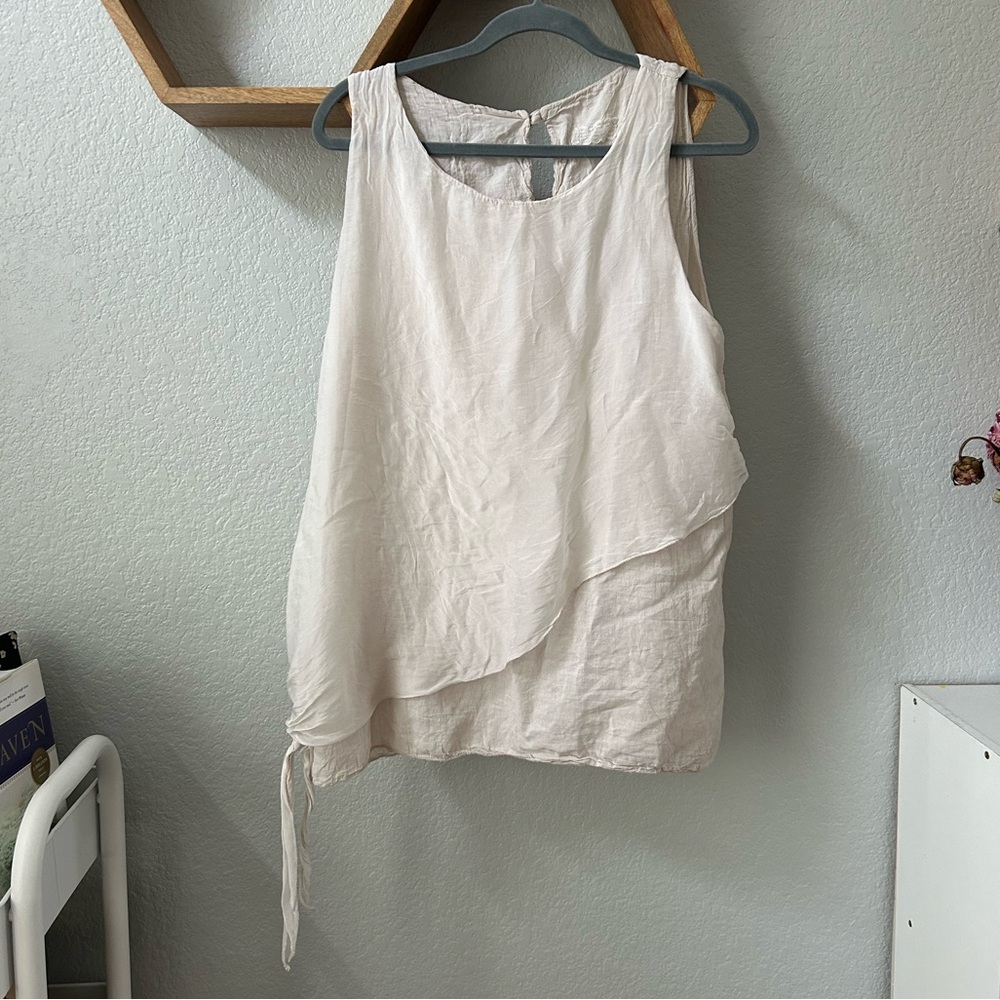 Women’s Sleeveless Layered Blouse - Light Cream